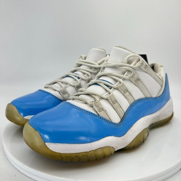 Nike Air Jordan Retro 11 Low UNC Youth Size 6.5Y 528896-106 Blue White Shoes - Picture 1 of 15
